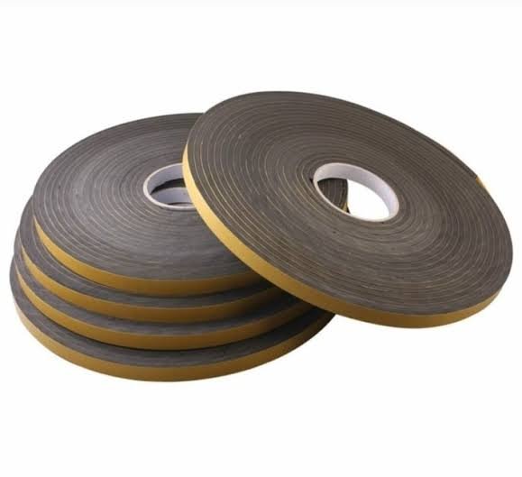 Havalandırma Sızdırmazlıq Lenti (Conta) – 10x30 mm (Özü-yapışan)